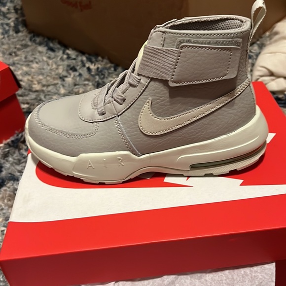 Air max - Picture 2 of 3